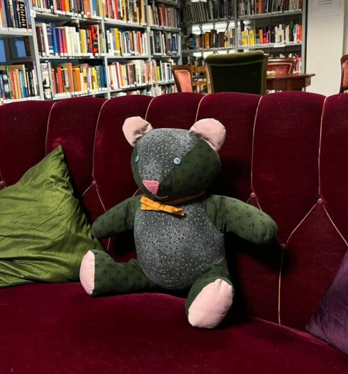 Tiivistelmä sukupuolentutkimuksen pää- ja sivuaineopiskelijoiden kannanotoista professuurin täyttämättä jättämisestä